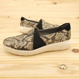 Clarks Women's Loafers Sz 8 Brown Leather Snake Python Comfort Office Shoes